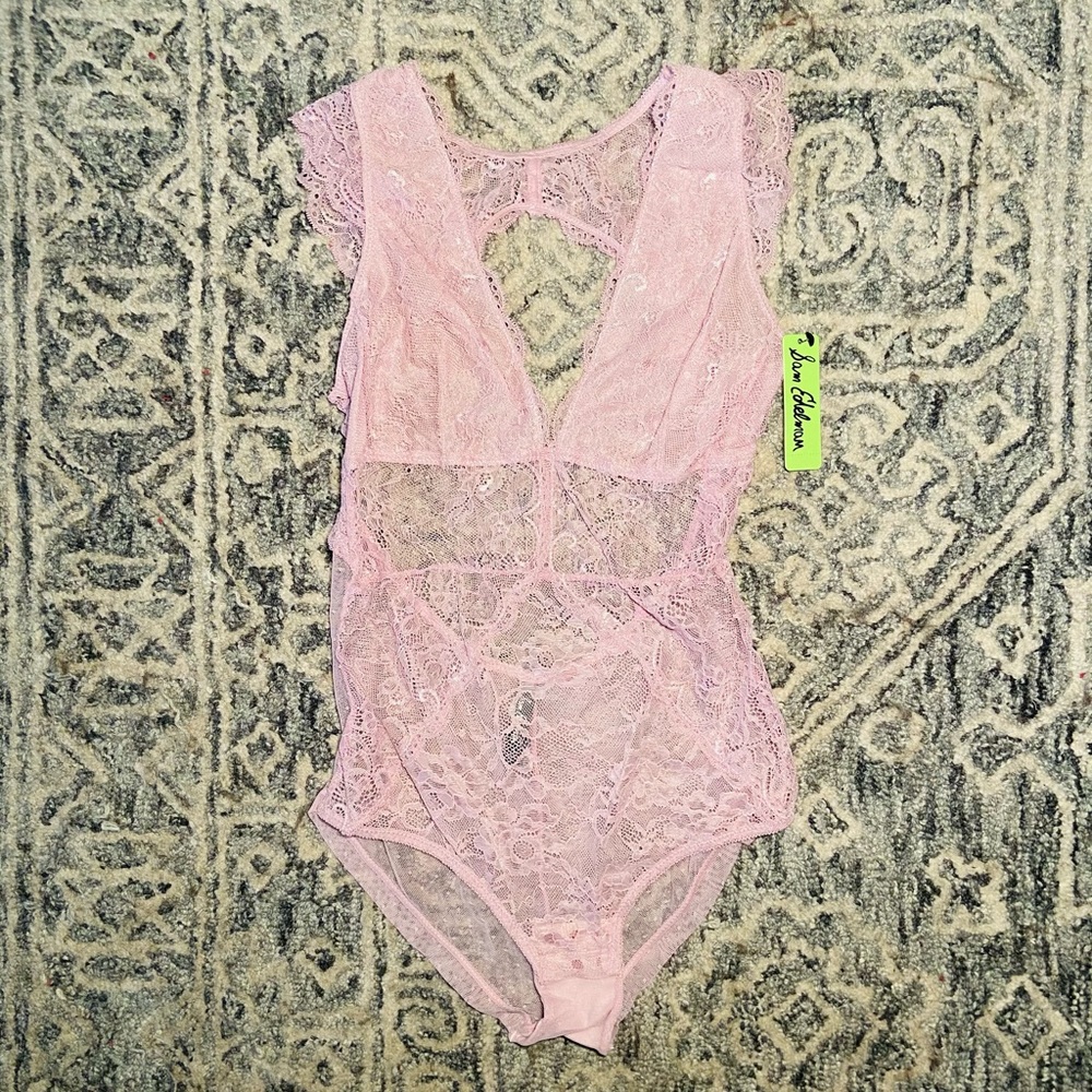 Sam Edelman Lace Dawn Pink Bodysuit - Picture 4 of 11